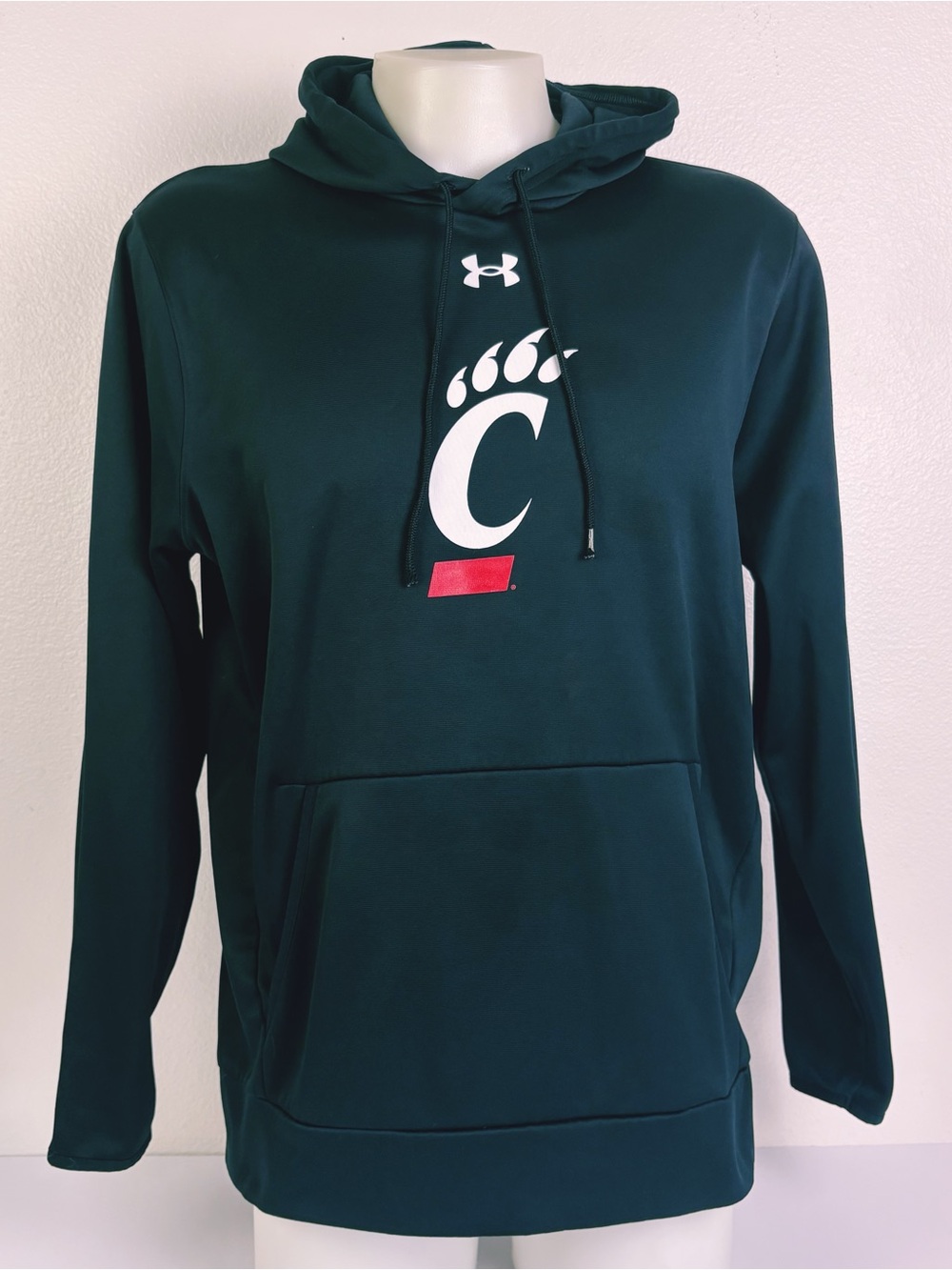 Under Armour Cincinnati Bearcats Hoodie
Men's XL Black C Paw NCAA Pullover